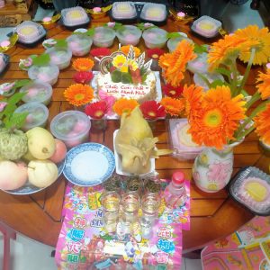 mam cung day thang be gai 6